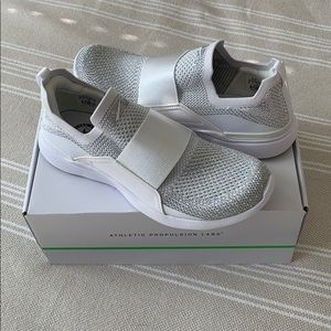 APL Techloom Bliss white/silver size 8.5